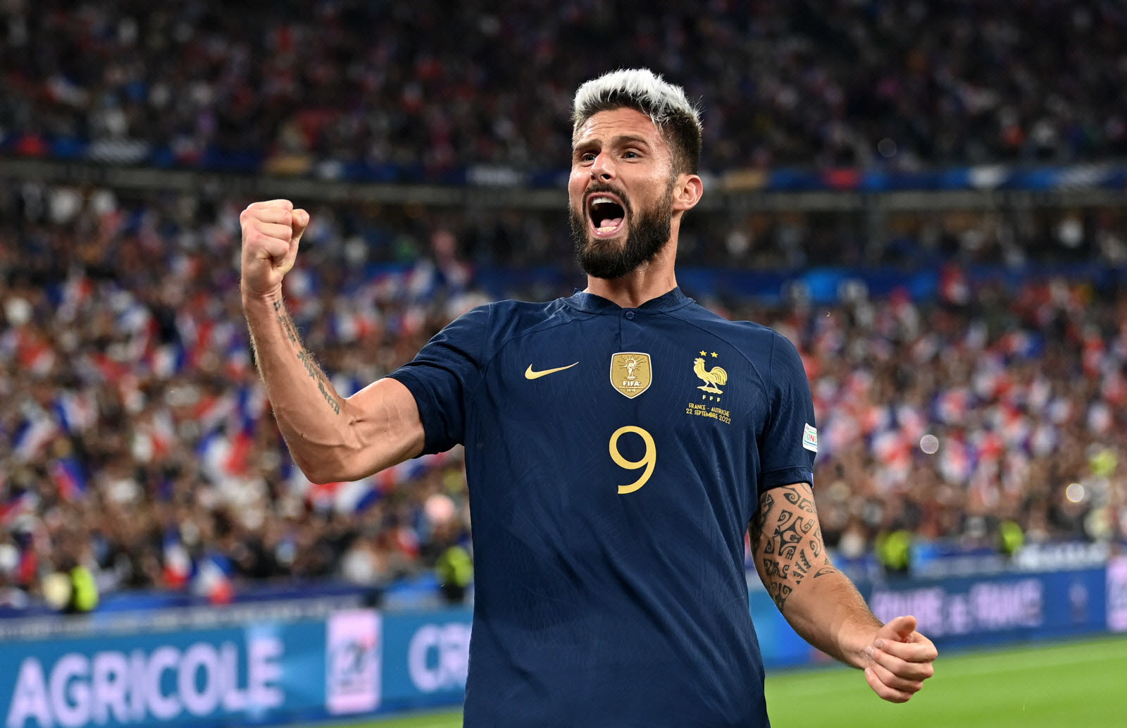 performant-a-chaque-fois-qu-il-evolue-avec-les-bleus-olivier-giroud-fait-tout-pour-obtenir-sa-place-pour-la-coupe-du-monde-au-qatar-photo-sipa-nsjsport-1663968065.jpg